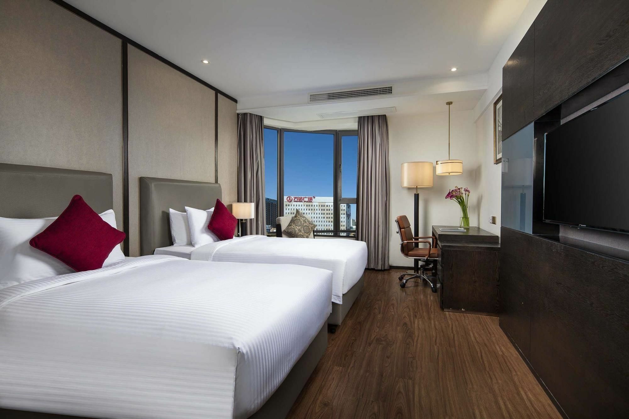 Ramada Shanghai Songjiang Bagian luar foto
