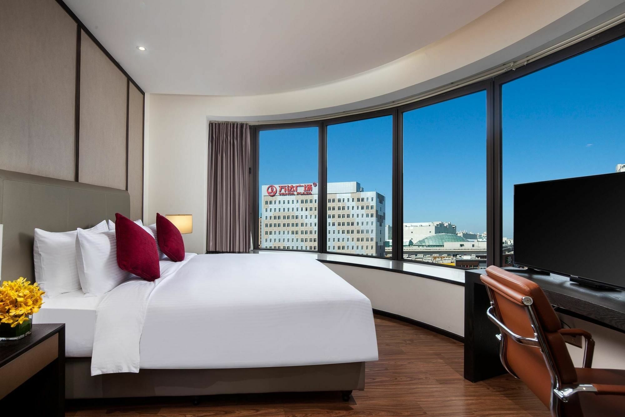 Ramada Shanghai Songjiang Bagian luar foto
